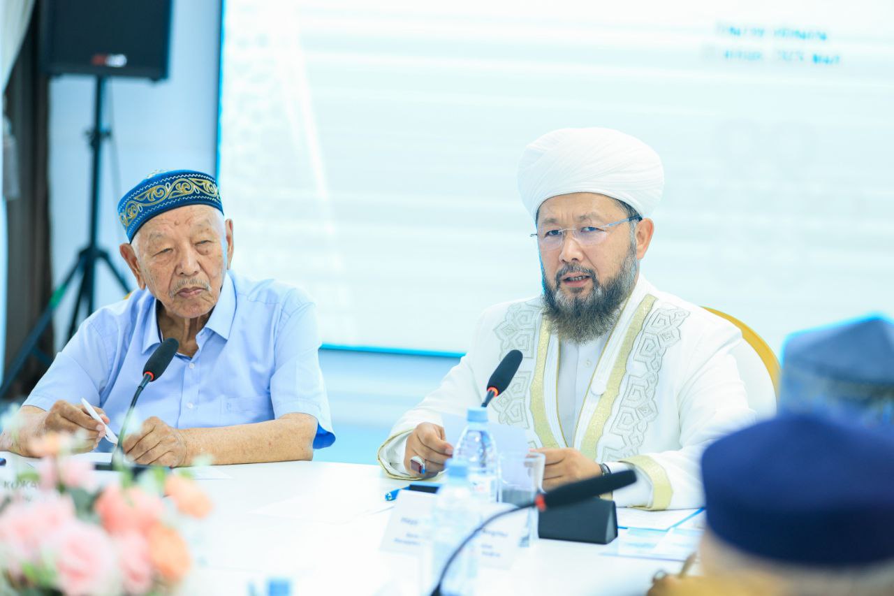 ҚМДБ ТӨРАҒАСЫ ҰЛЫТАУ ОБЛЫСЫНЫҢ АҚСАҚАЛДАРЫМЕН КЕЗДЕСТІ