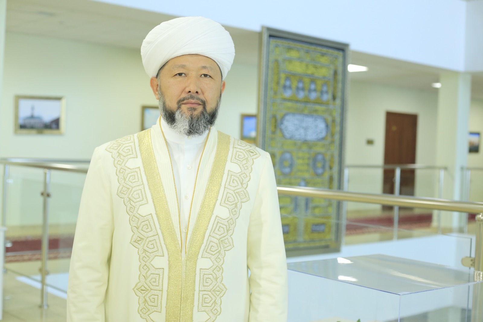 С БЛАГОСЛОВЕННЫМ ОРАЗА АЙТ!