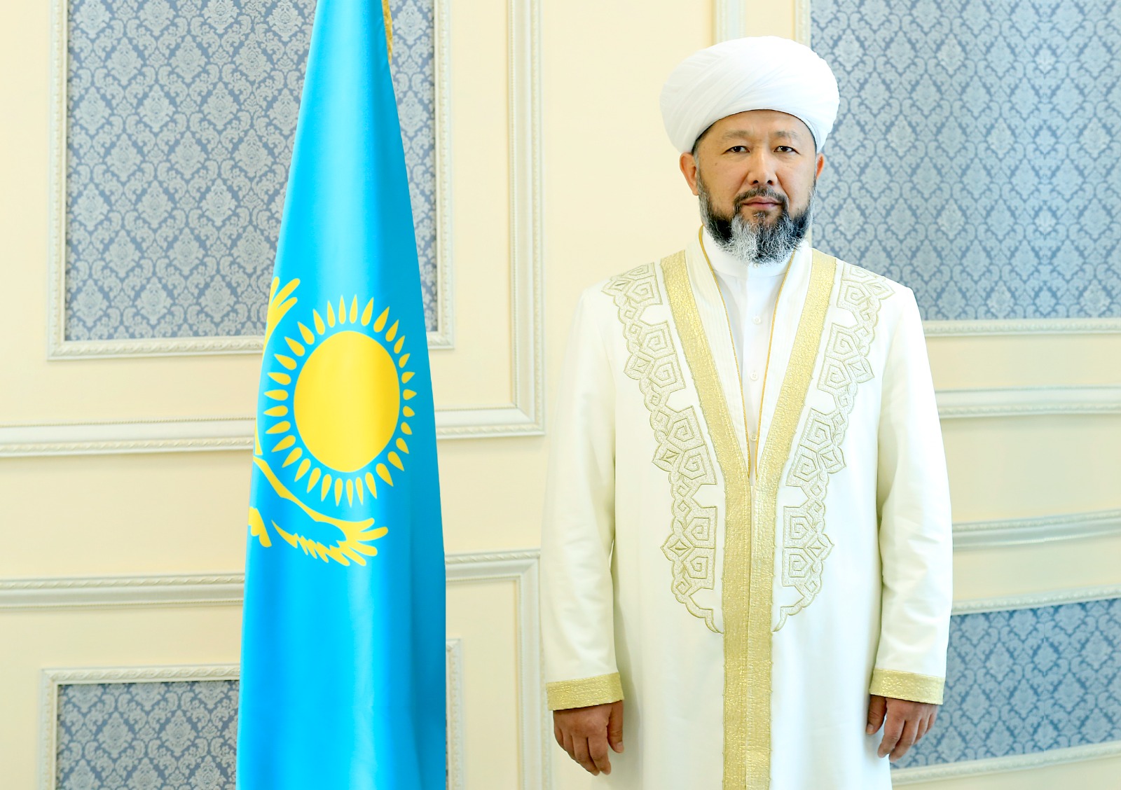 ЕЛДІГІМІЗ БЕН БІРЛІГІМІЗДІҢ РӘМІЗІ ТҰҒЫРЛЫ БОЛҒАЙ