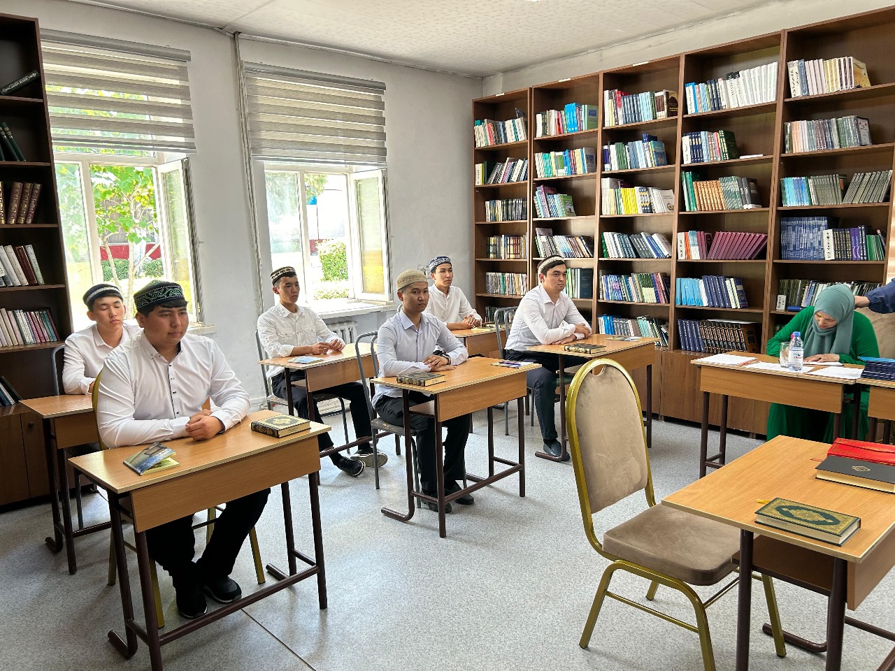 «ШЫМКЕНТ» МЕДРЕСЕ-КОЛЛЕДЖІ ТҮЛЕКТЕРІ ЕМТИХАН ТАПСЫРДЫ