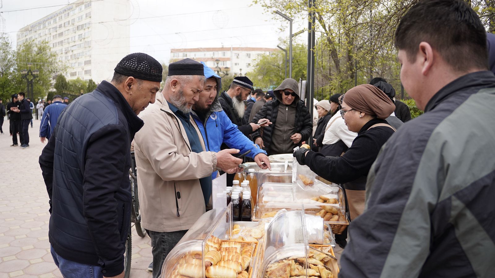 Маңғыстау: «Бекет ата» мешітінде халал жәрмеңке өтті