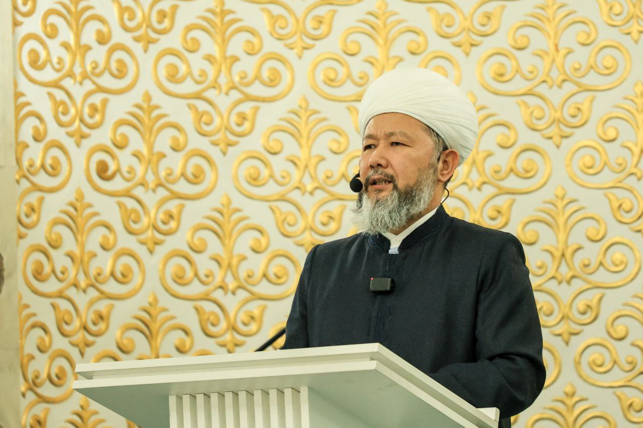 БАС МҮФТИ «ӘЗІРЕТ СҰЛТАН» МЕШІТТЕ ТАРАУИХ НАМАЗЫНДА НАСИХАТ АЙТТЫ