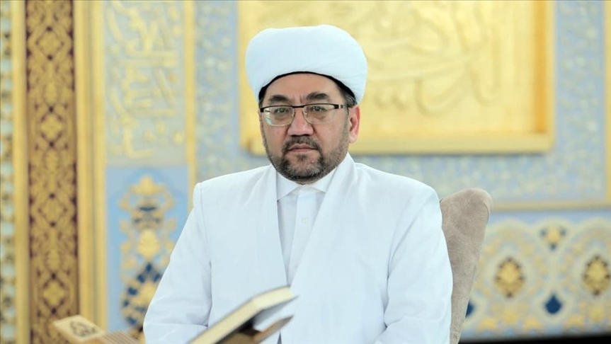 МУФТИЙ УЗБЕКИСТАНА ПОЗДРАВИЛ С ВЕЛИКИМ ПРАЗДНИКОМ